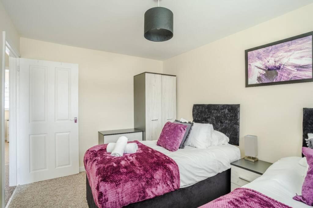 Off Road Parking, Smart Tv In Each Room! Swansea Ngoại thất bức ảnh