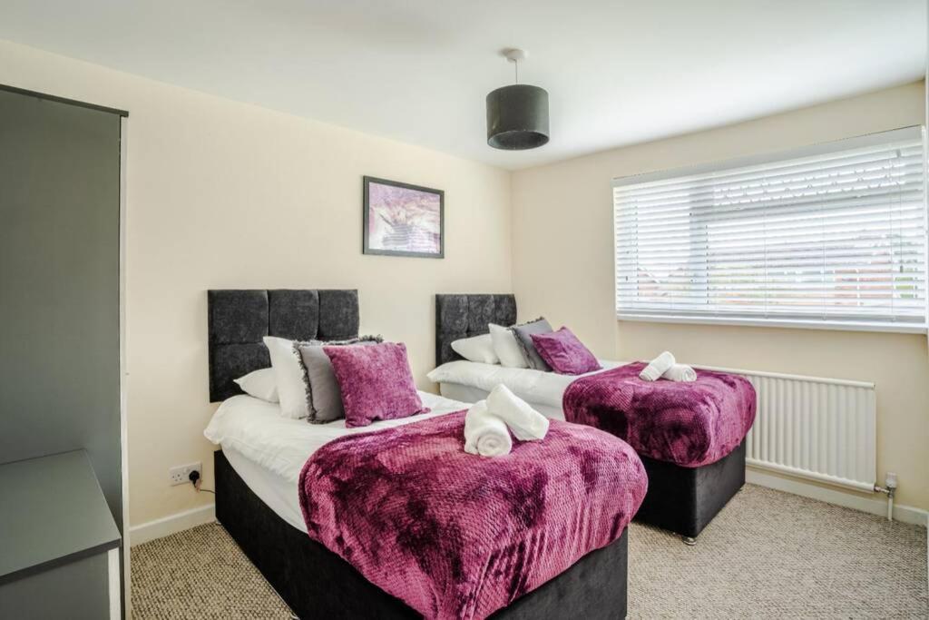 Off Road Parking, Smart Tv In Each Room! Swansea Ngoại thất bức ảnh
